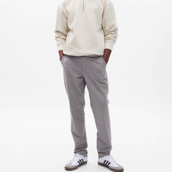 NEW Gap e-waist modern straight khakis Short inseam - Picture 1 of 14